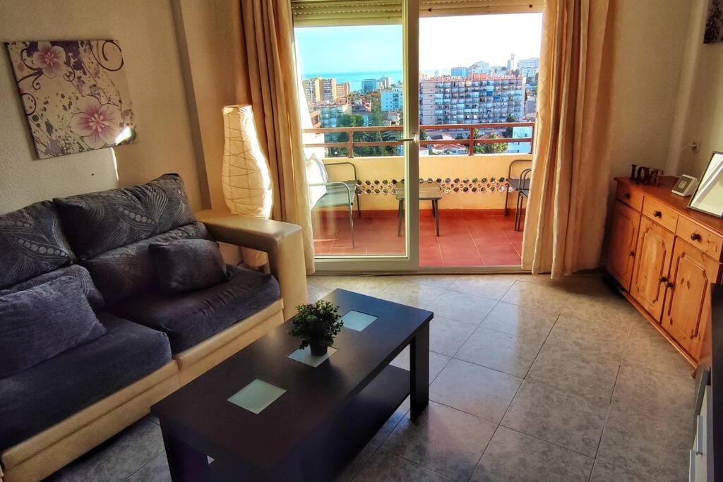 Ferienwohnung Apartamento Con Vistas Al Mar En Puerto Marina Torremolinos Exterior foto