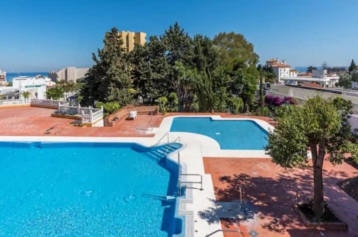Ferienwohnung Apartamento Con Vistas Al Mar En Puerto Marina Torremolinos Exterior foto